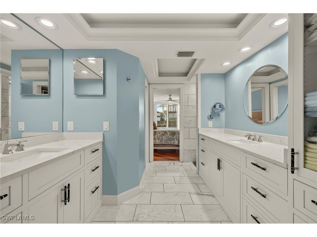 2301 Gulf Shore Boulevard N #114 Naples FL 34103 225053514 image20