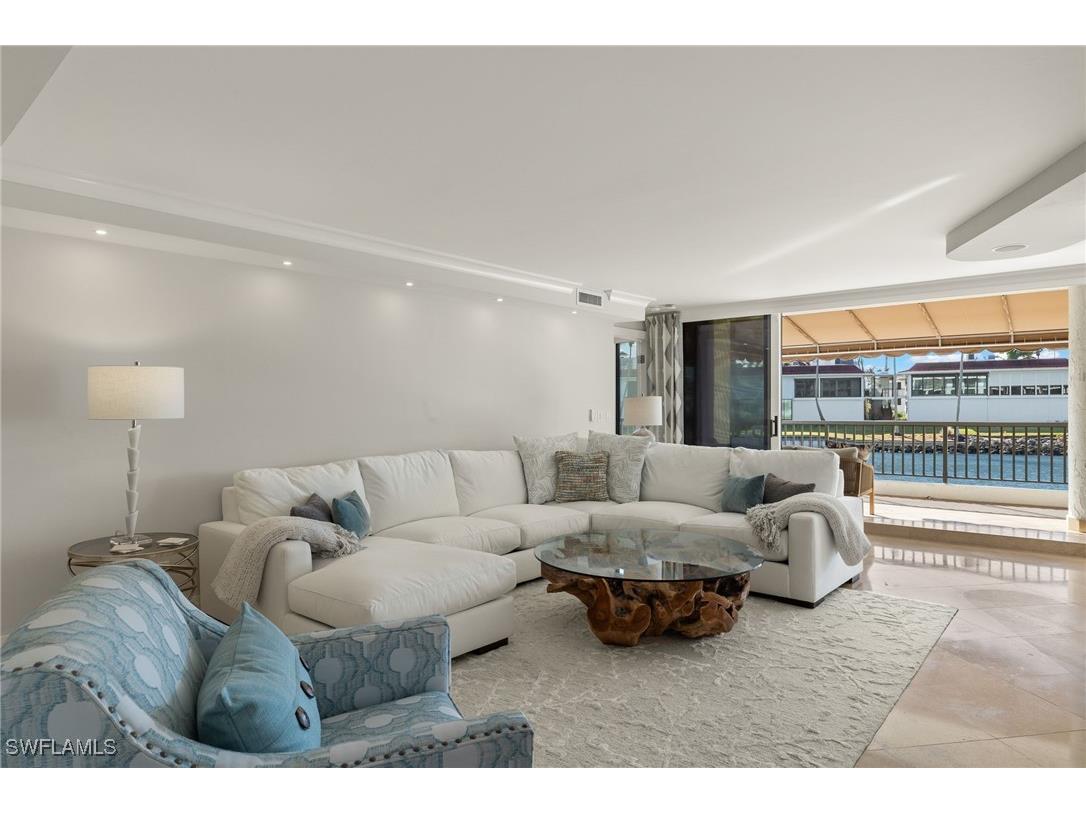 2301 Gulf Shore Boulevard N #114 Naples FL 34103 225053514 image9