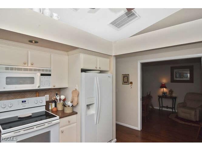 2301 Mcgregor Park Circle Fort Myers FL 33908 2026003705 image34