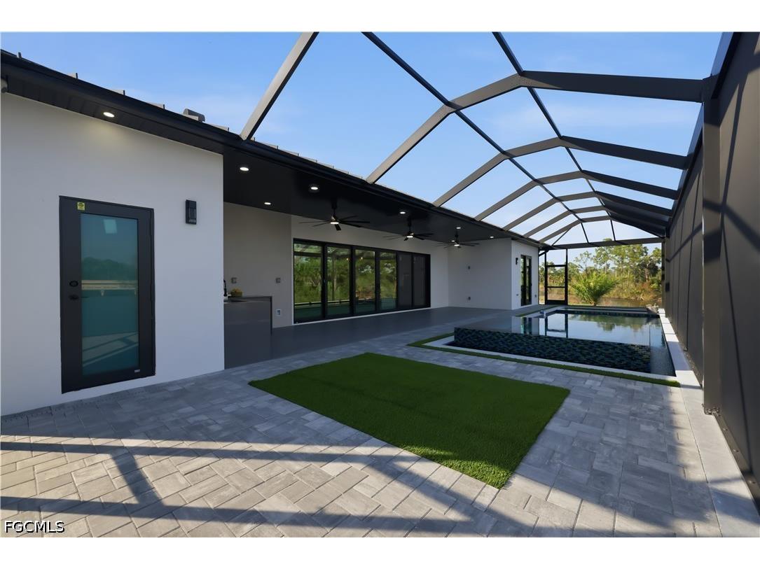 2301 NW 32nd Place Cape Coral FL 33993 2026018020 image18