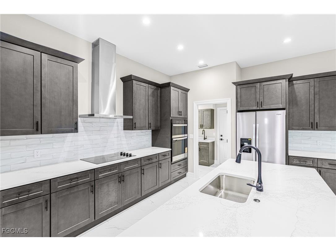 2301 NW 34th Avenue Cape Coral FL 33993 2025017151 image13