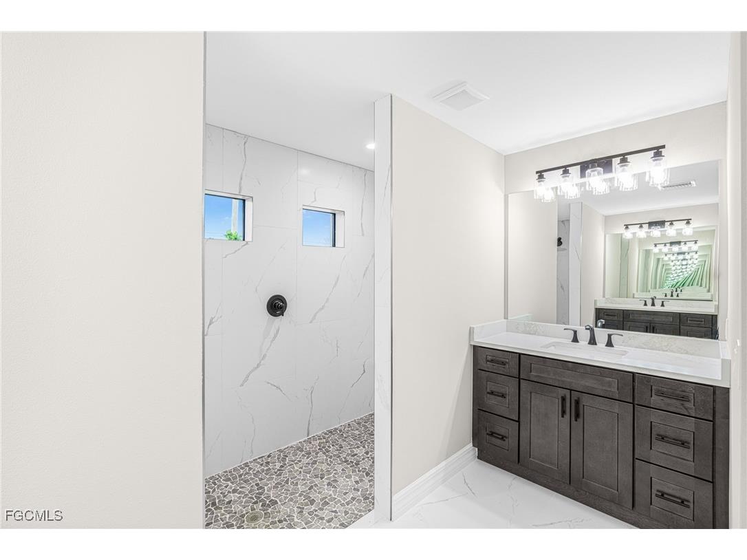 2301 NW 34th Avenue Cape Coral FL 33993 2025017151 image25