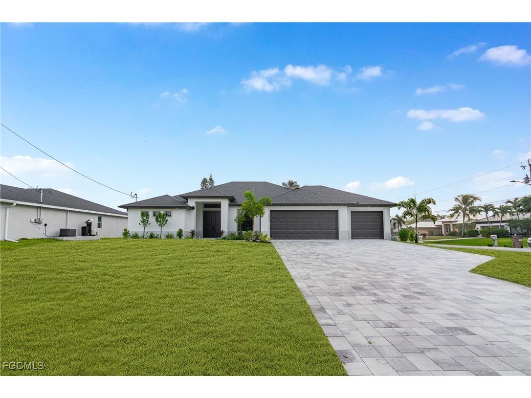 2301 NW 34th Avenue Cape Coral FL 33993 2025017151 image4