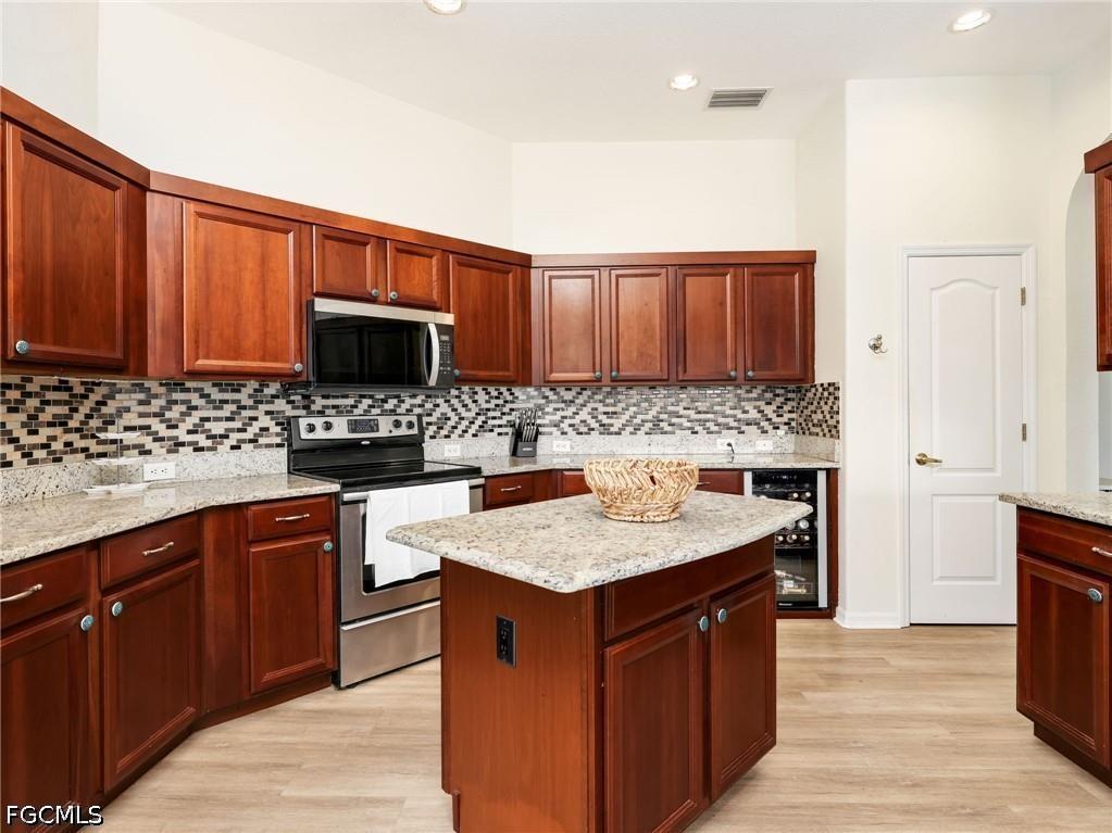 2301 SW 21st Avenue Cape Coral FL 33991 2026015832 image13