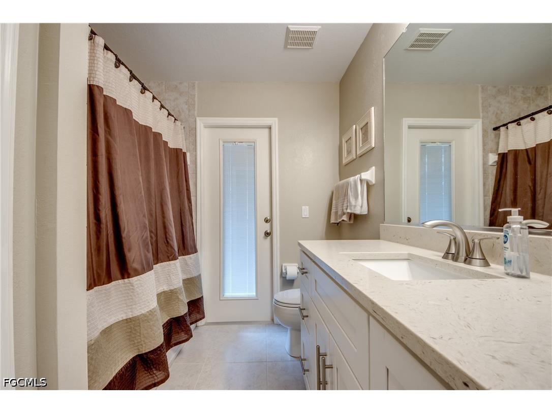 2301 SW 28th Lane Cape Coral FL 33914 2026020293 image19