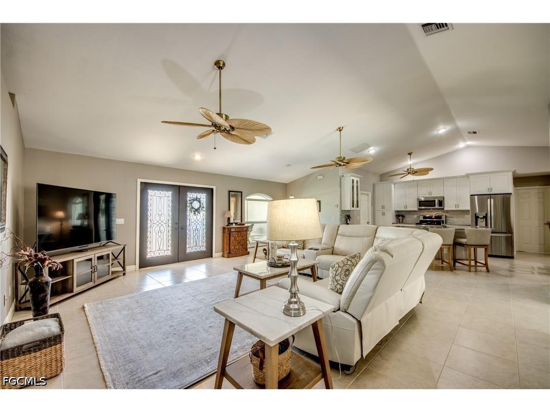 2301 SW 28th Lane Cape Coral FL 33914 2026020293 image25