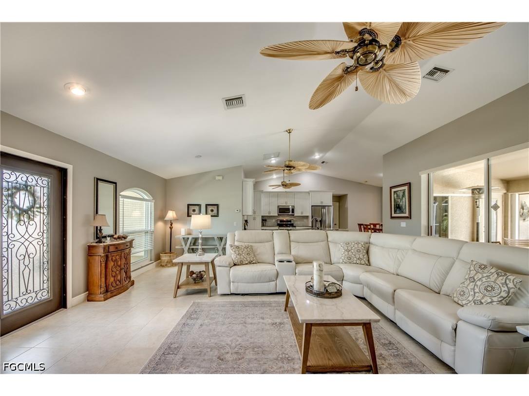 2301 SW 28th Lane Cape Coral FL 33914 2026020293 image26