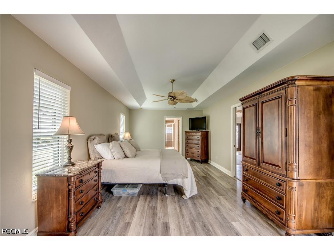 2301 SW 28th Lane Cape Coral FL 33914 2026020293 image30