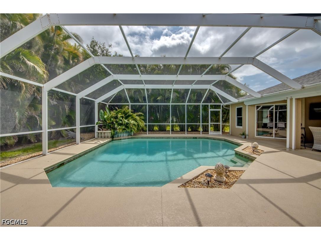 2301 SW 28th Lane Cape Coral FL 33914 2026020293 image40