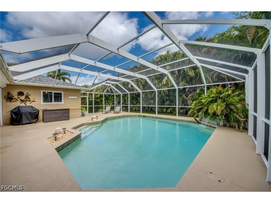 2301 SW 28th Lane Cape Coral FL 33914 2026020293 image5
