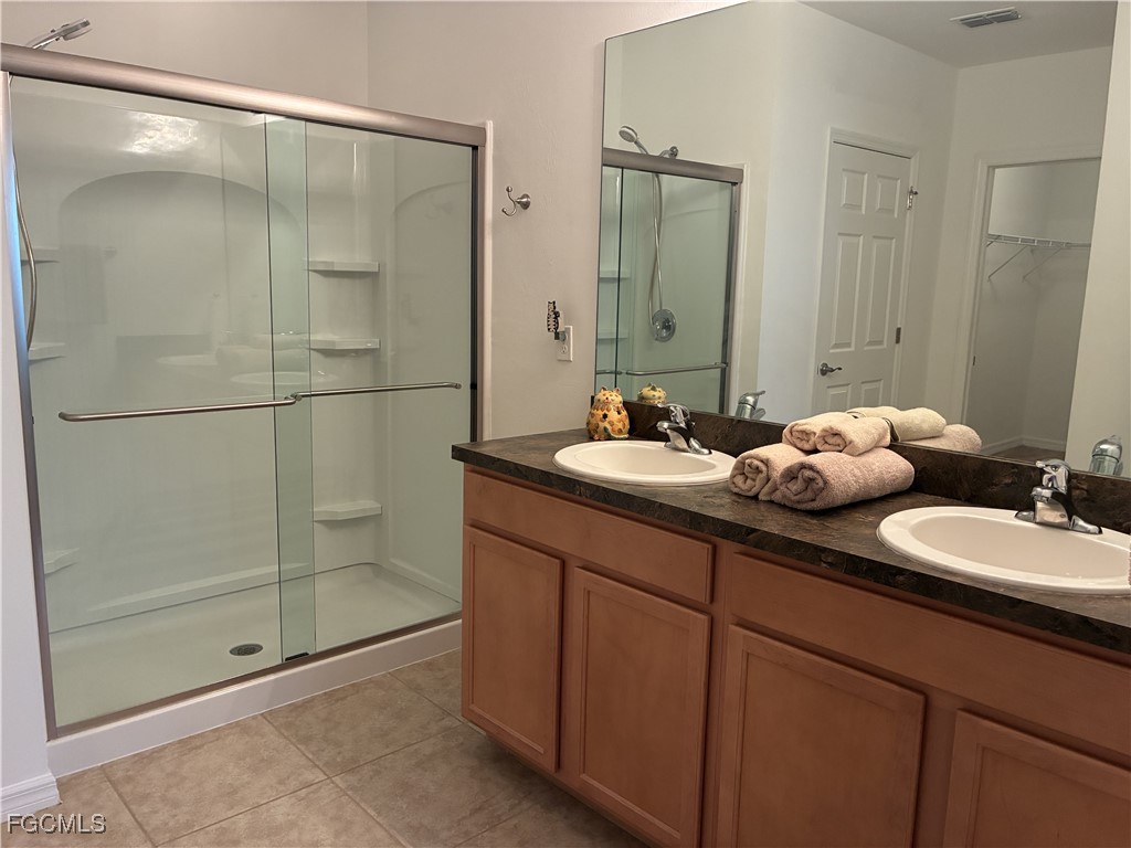 2301 SW 38th Terrace Cape Coral FL 33914 2025008921 image13