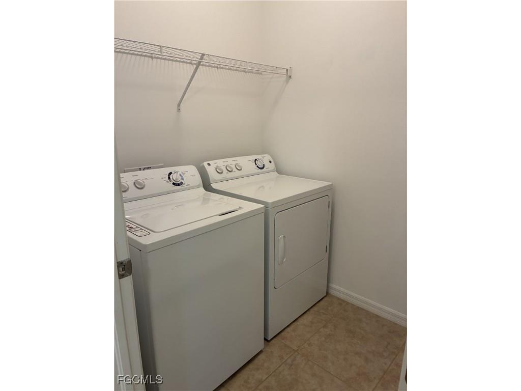 2301 SW 38th Terrace Cape Coral FL 33914 2025008921 image17