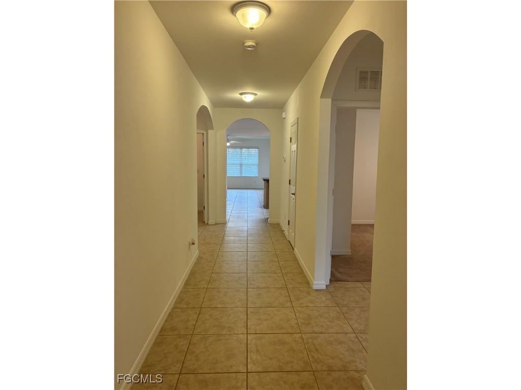 2301 SW 38th Terrace Cape Coral FL 33914 2025008921 image2