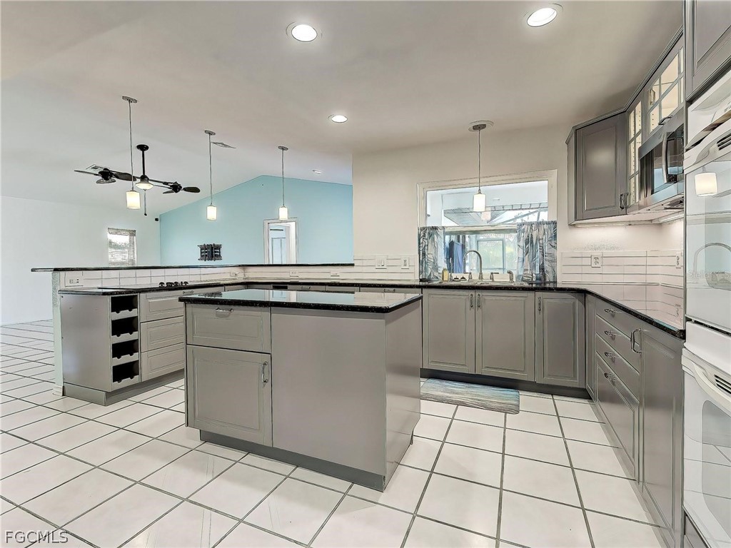 2301 Via Veneto Drive Punta Gorda FL 33950 2026007615 image19