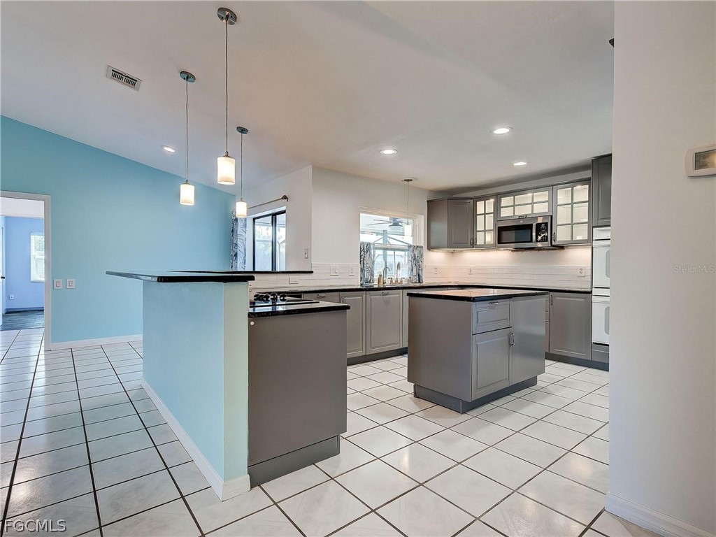 2301 Via Veneto Drive Punta Gorda FL 33950 2026007615 image31