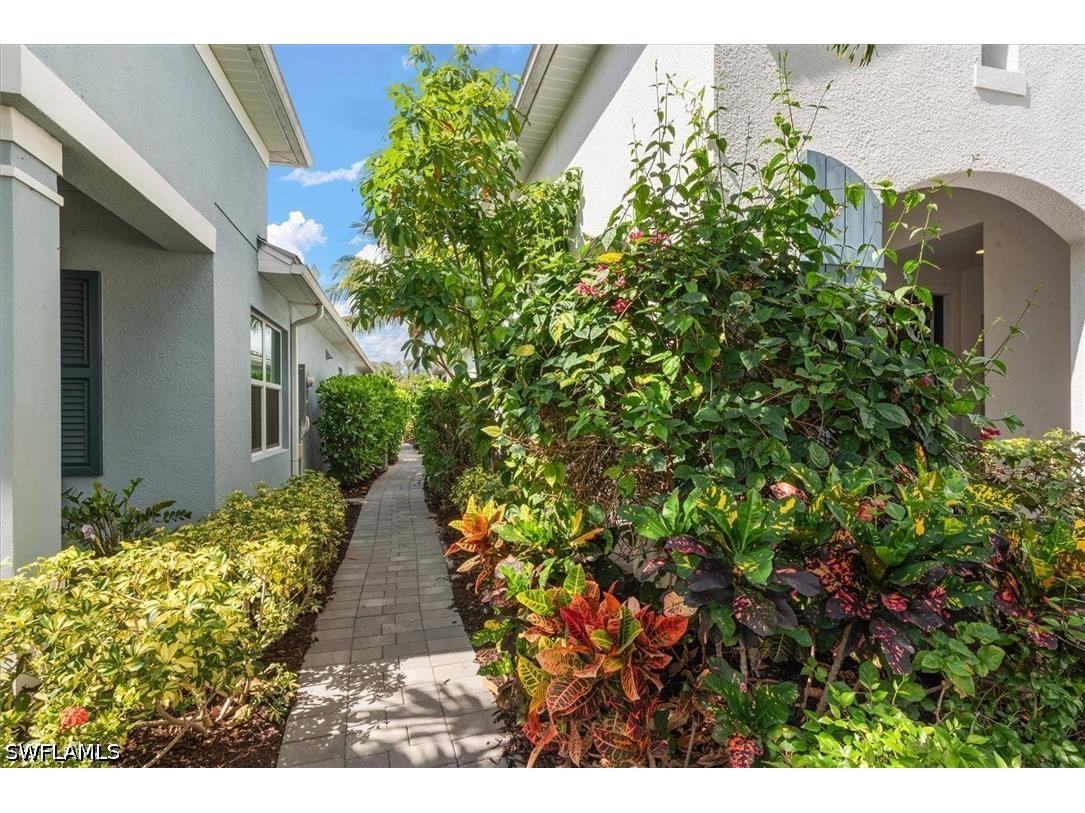 2302 Marquesa Circle Naples FL 34112 226016657 image24