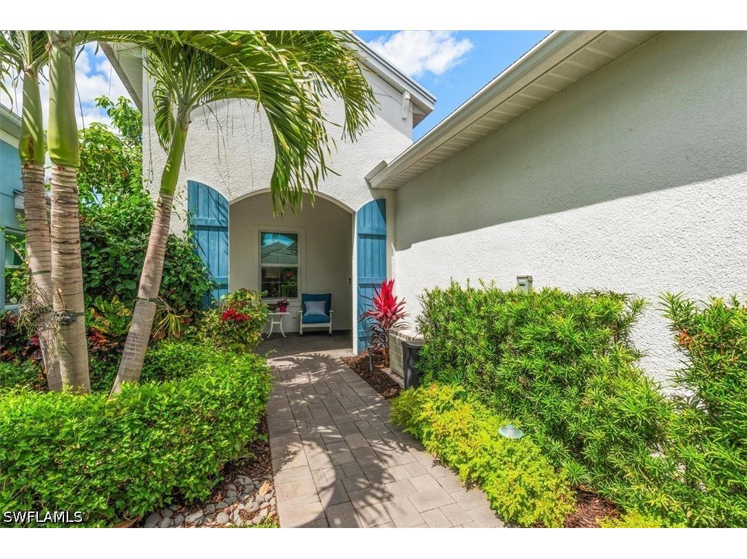 2302 Marquesa Circle Naples FL 34112 226016657 image3