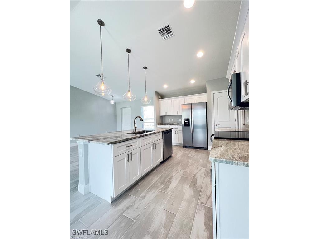 2302 NE 35th Street Cape Coral FL 33909 225083103 image5