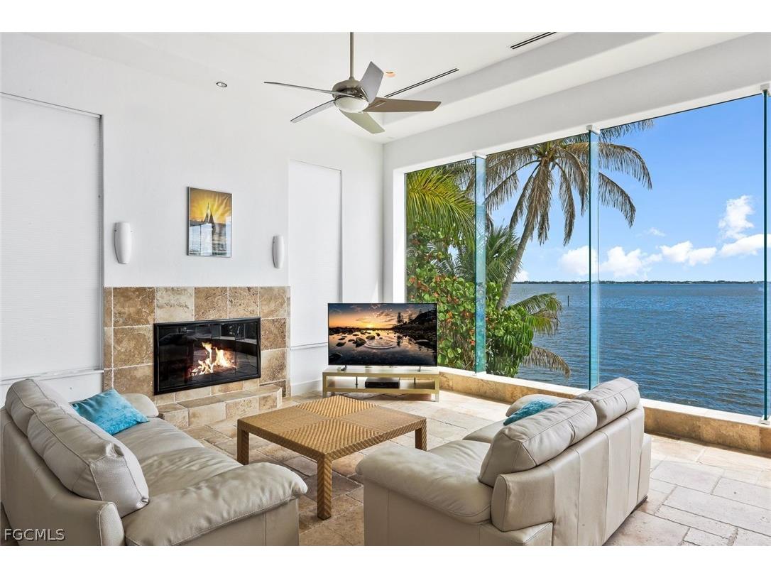 2302 SE 28th Street Cape Coral FL 33904 2026011992 image19
