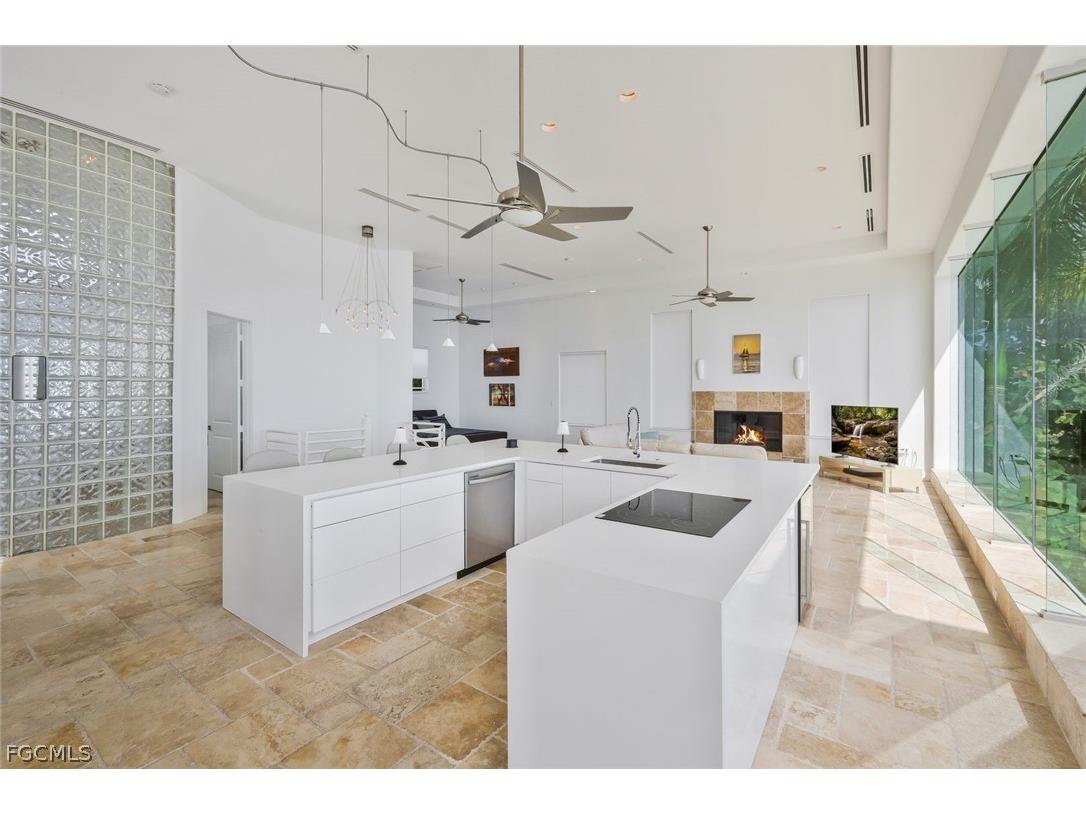 2302 SE 28th Street Cape Coral FL 33904 2026011992 image21