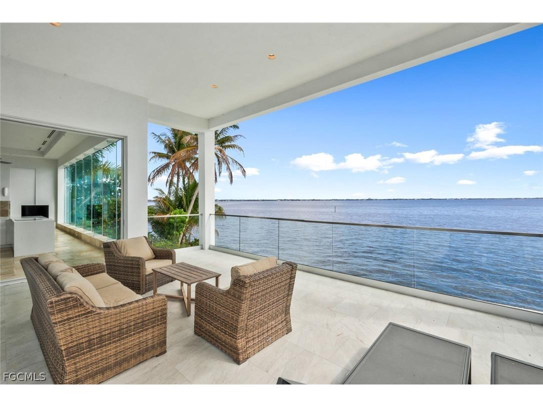 2302 SE 28th Street Cape Coral FL 33904 2026011992 image28
