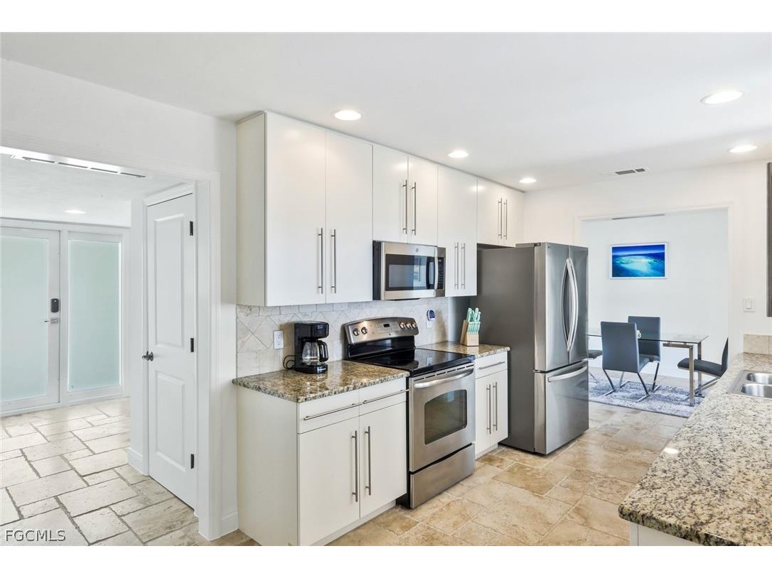 2302 SE 28th Street Cape Coral FL 33904 2026011992 image38