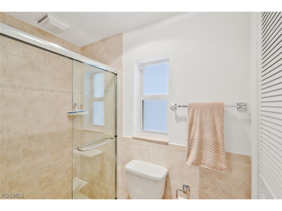 2302 SE 28th Street Cape Coral FL 33904 2026011992 image46
