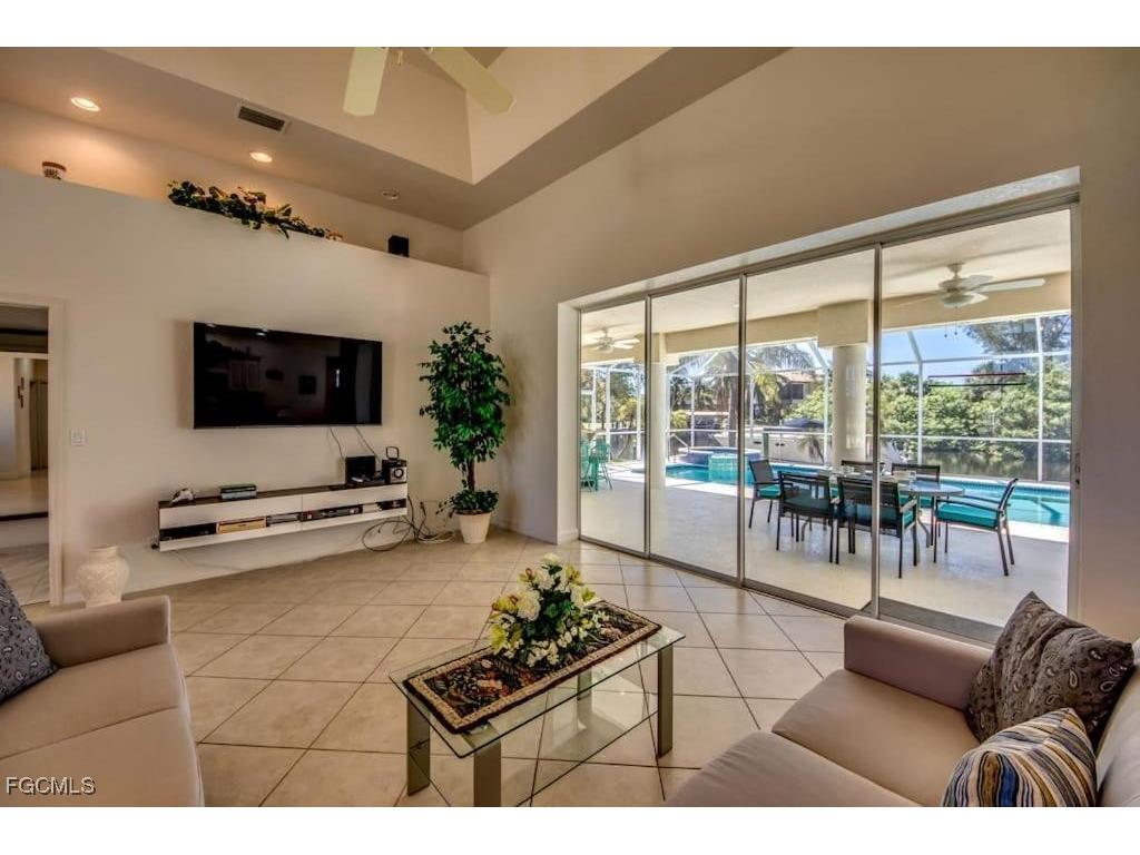 2302 SW 54th Street Cape Coral FL 33914 2025023323 image10