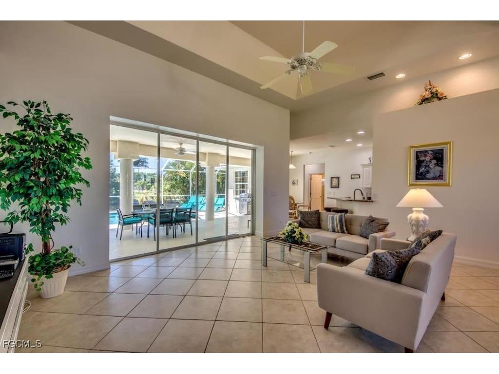 2302 SW 54th Street Cape Coral FL 33914 2025023323 image13