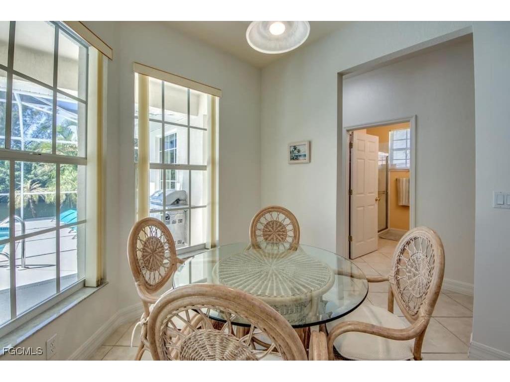 2302 SW 54th Street Cape Coral FL 33914 2025023323 image25