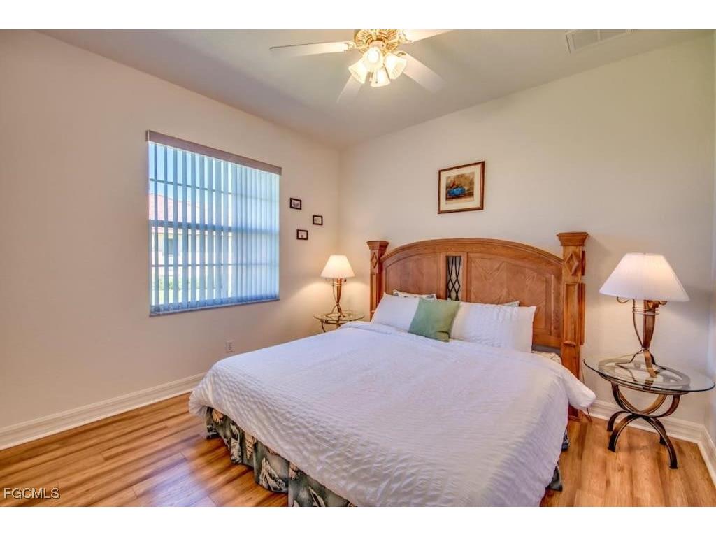 2302 SW 54th Street Cape Coral FL 33914 2025023323 image33