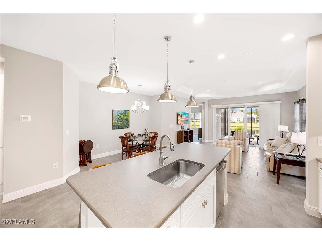 2303 Marquesa Circle Naples FL 34112 226001729 image12