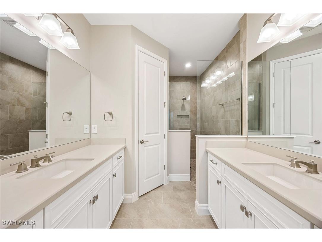 2303 Marquesa Circle Naples FL 34112 226001729 image16