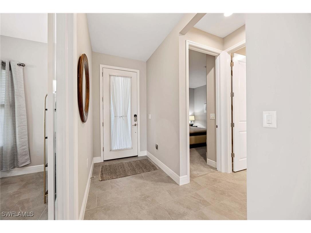 2303 Marquesa Circle Naples FL 34112 226001729 image4