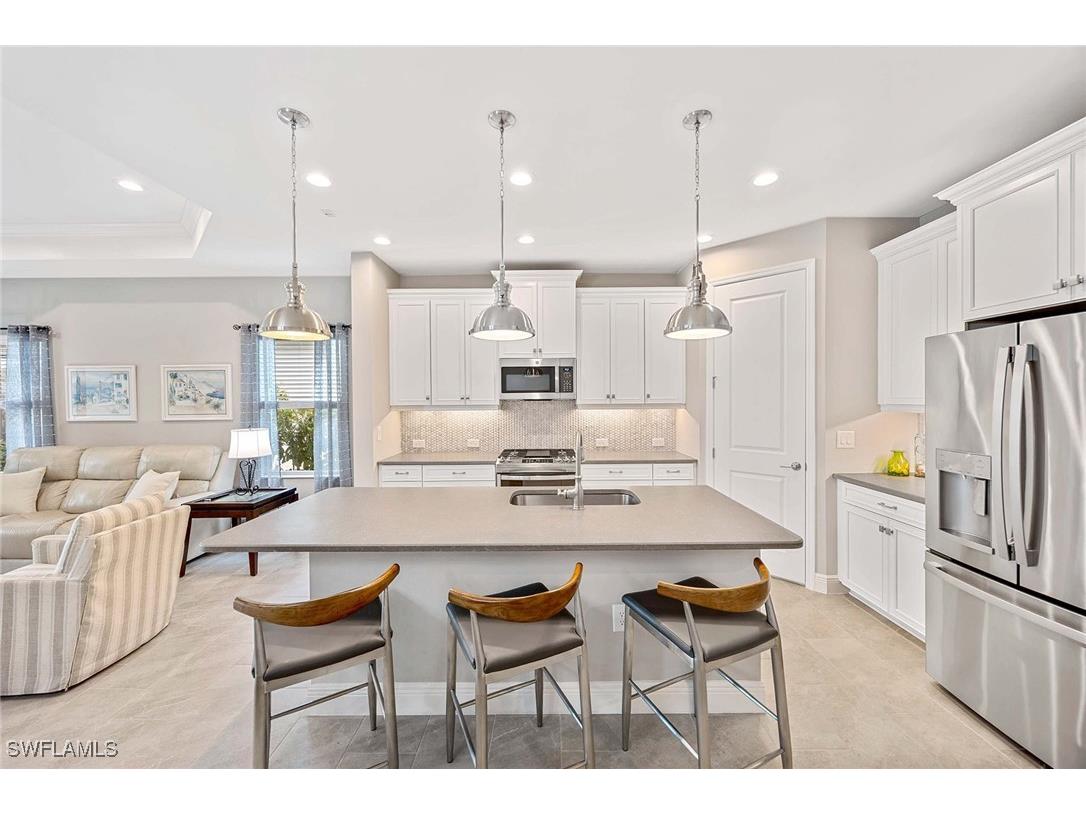 2303 Marquesa Circle Naples FL 34112 226001729 image8