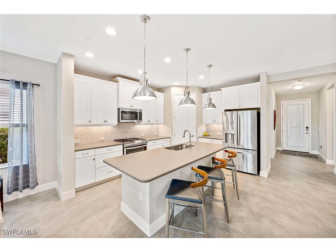 2303 Marquesa Circle Naples FL 34112 226001729 image9