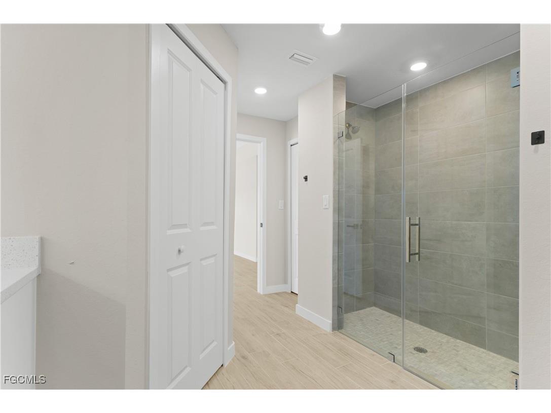 2303 NE 39th Street Cape Coral FL 33909 2025022629 image15