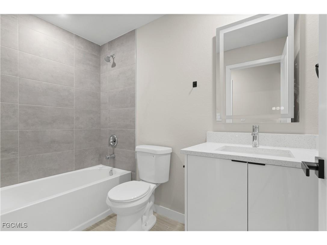 2303 NE 39th Street Cape Coral FL 33909 2025022629 image22