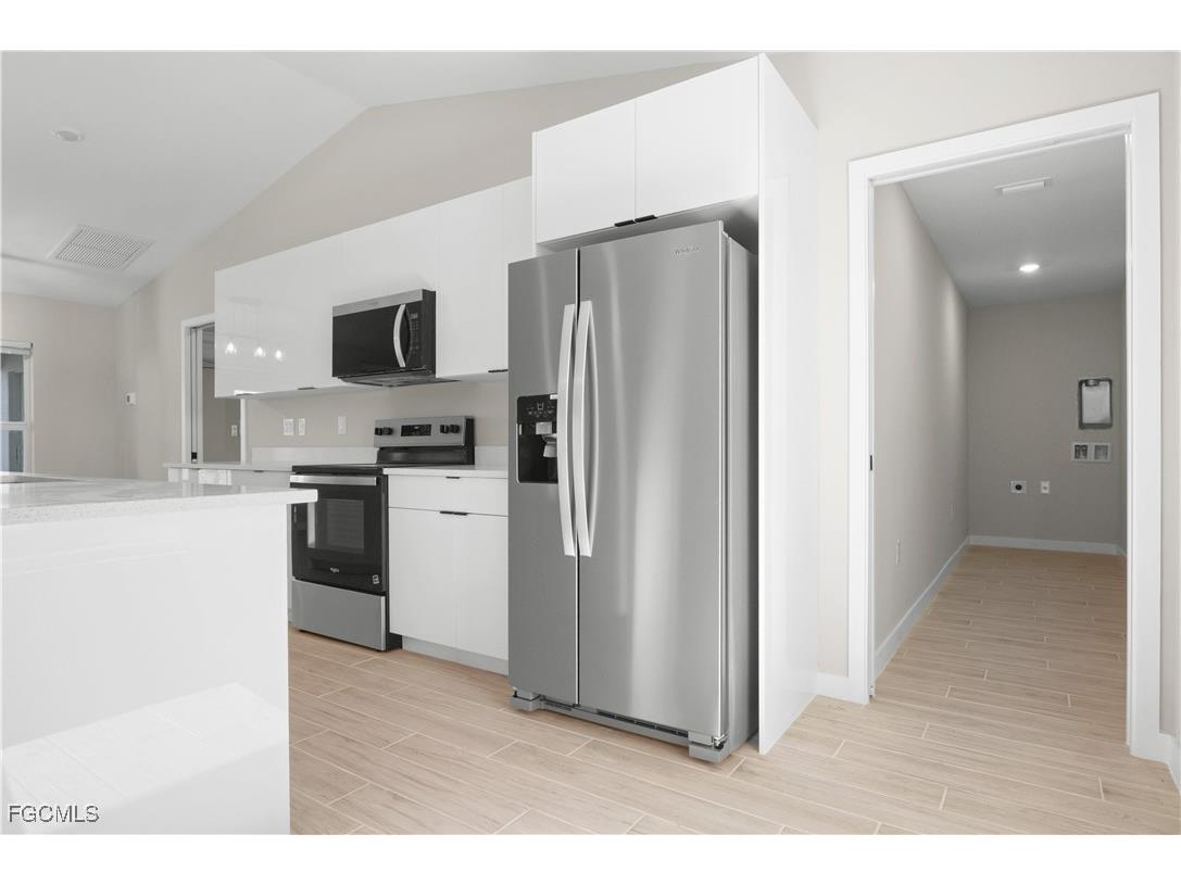 2303 NE 39th Street Cape Coral FL 33909 2025022629 image8