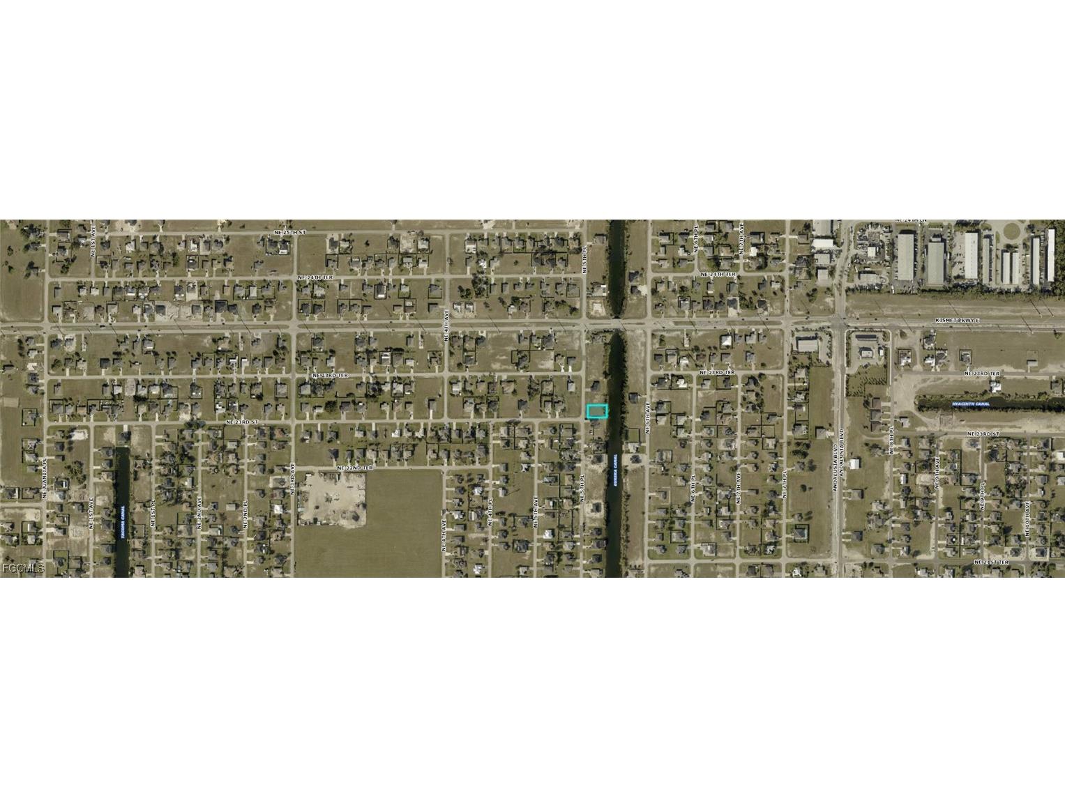 2303 NE 5th Place Cape Coral FL 33909 2025015552 image2