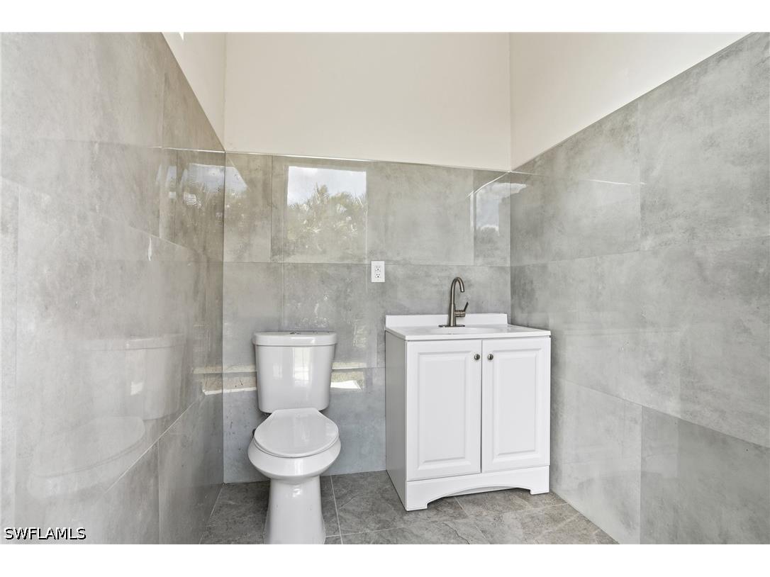 2303 NW 18th Place Cape Coral FL 33993 226017955 image30