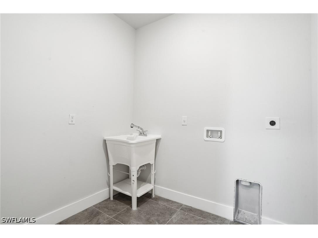 2303 NW 18th Place Cape Coral FL 33993 226017955 image31