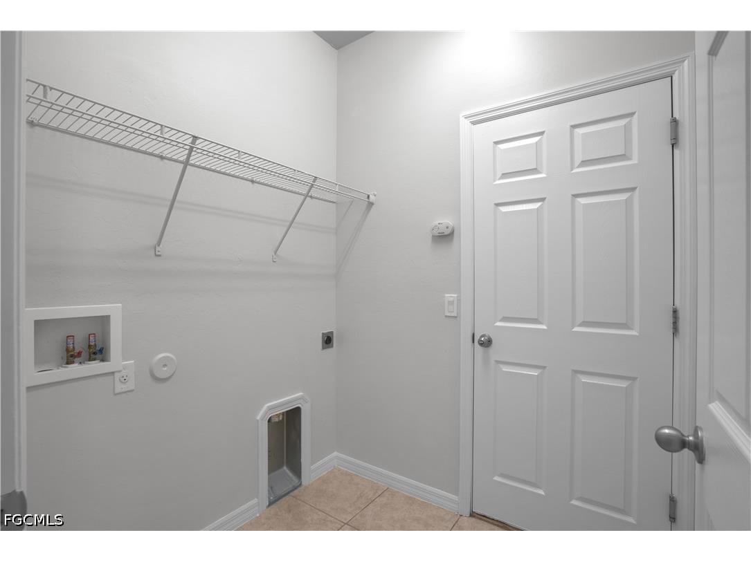 2303 SW 21st Terrace Cape Coral FL 33991 2026025242 image10