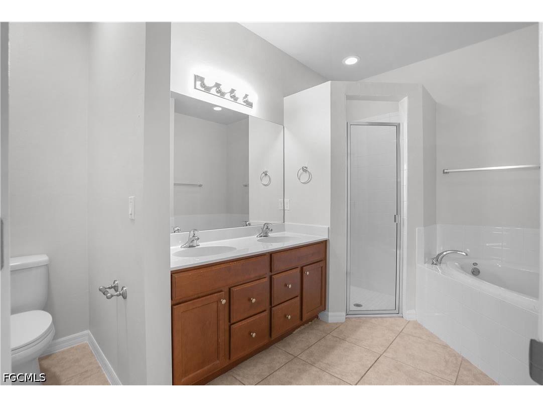 2303 SW 21st Terrace Cape Coral FL 33991 2026025242 image13