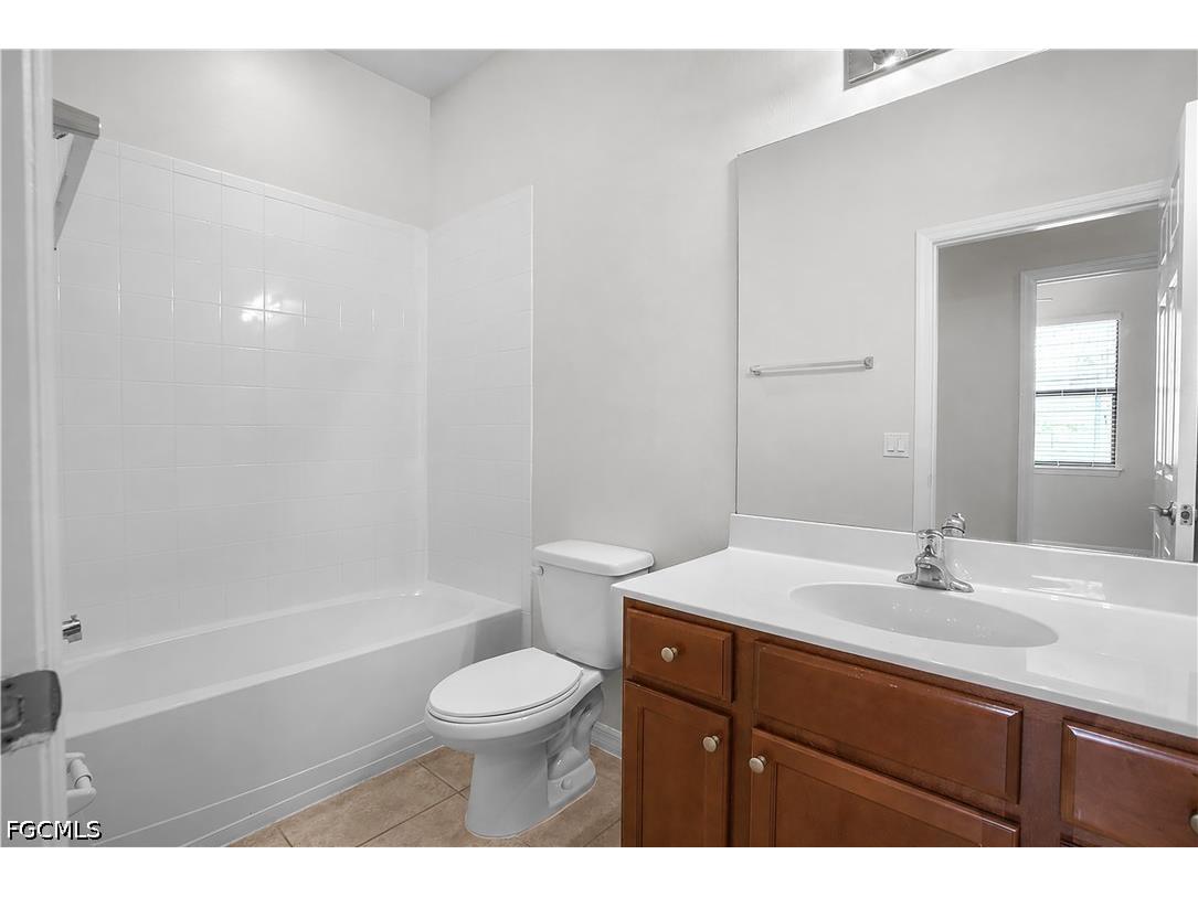 2303 SW 21st Terrace Cape Coral FL 33991 2026025242 image18