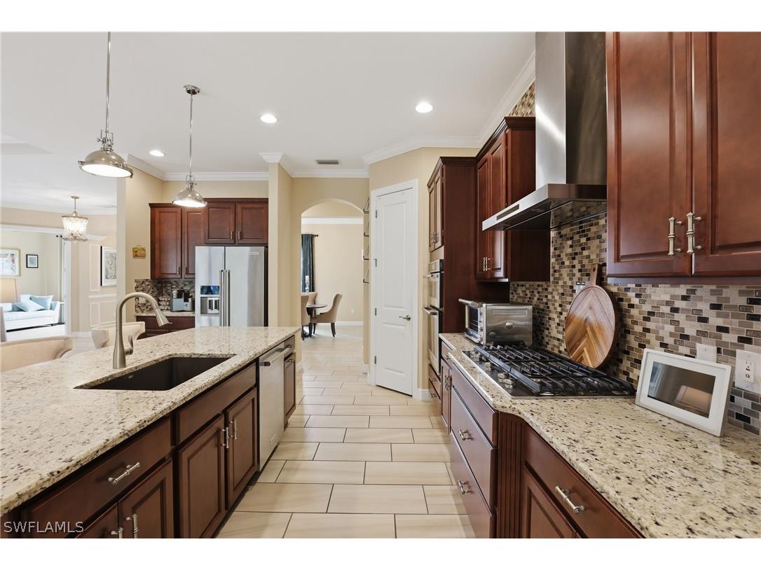 2303 Somerset Place Naples FL 34120 226011450 image15