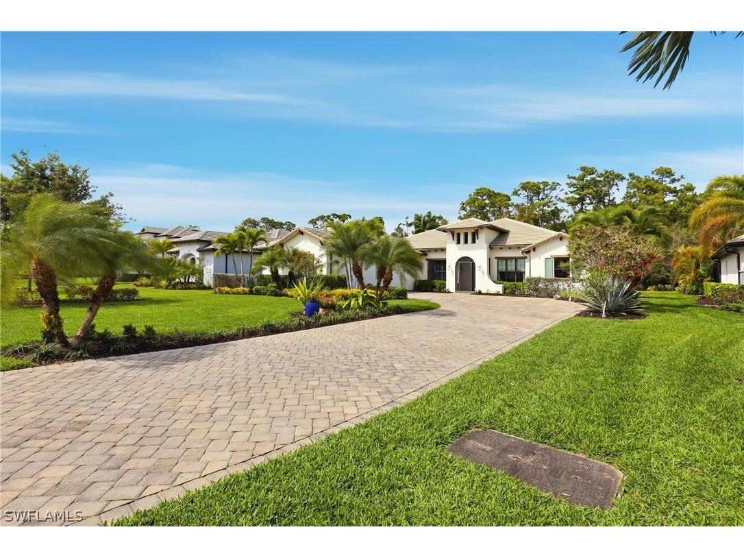 2303 Somerset Place Naples FL 34120 226011450 image3