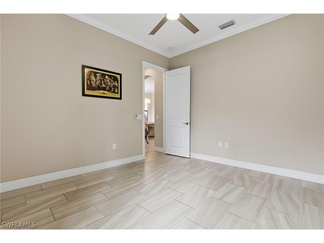 2303 Somerset Place Naples FL 34120 226011450 image36