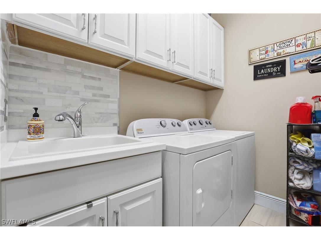 2303 Somerset Place Naples FL 34120 226011450 image38