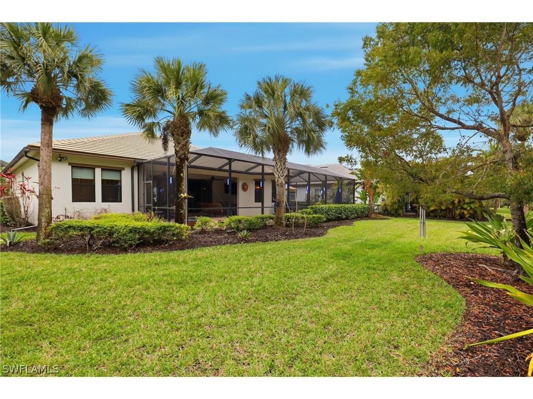 2303 Somerset Place Naples FL 34120 226011450 image46